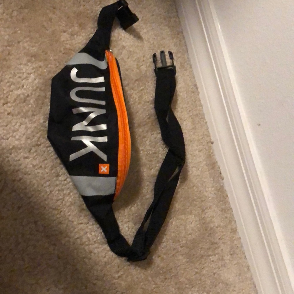 💨Vintage Fanny Pack💨